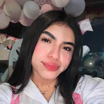 Niñera San Cristóbal Huichochitlán: Alexa