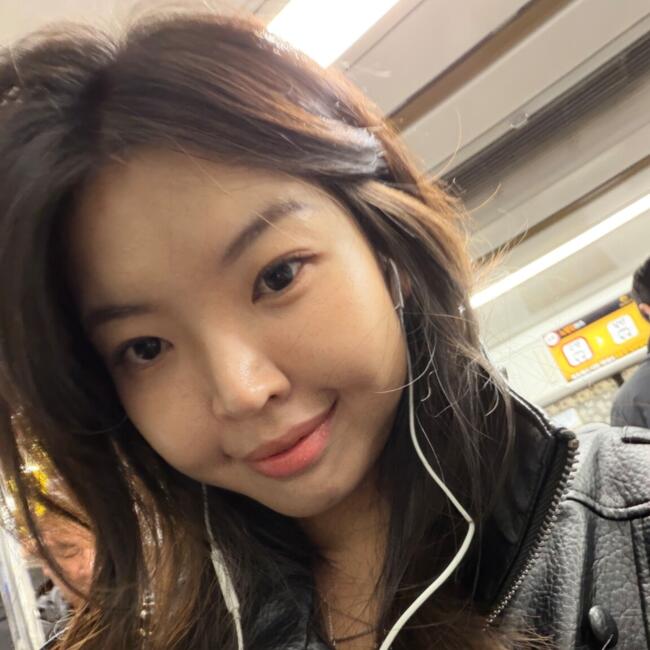 Babysitting job in Seoul: Jenny