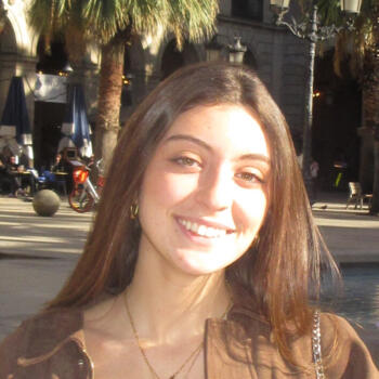 Babysitter Nice: Leonor