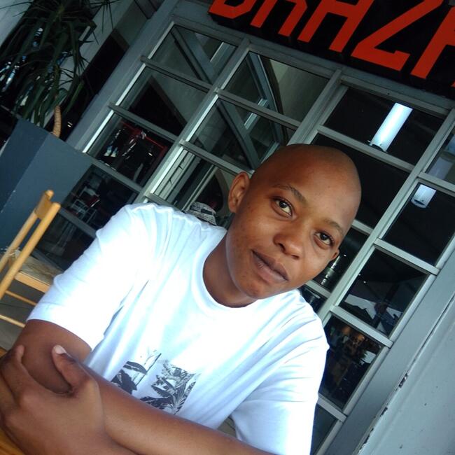 Babysitter in Bloemfontein: Lwazi