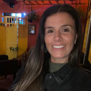 Babá em Itajaí: Flavia