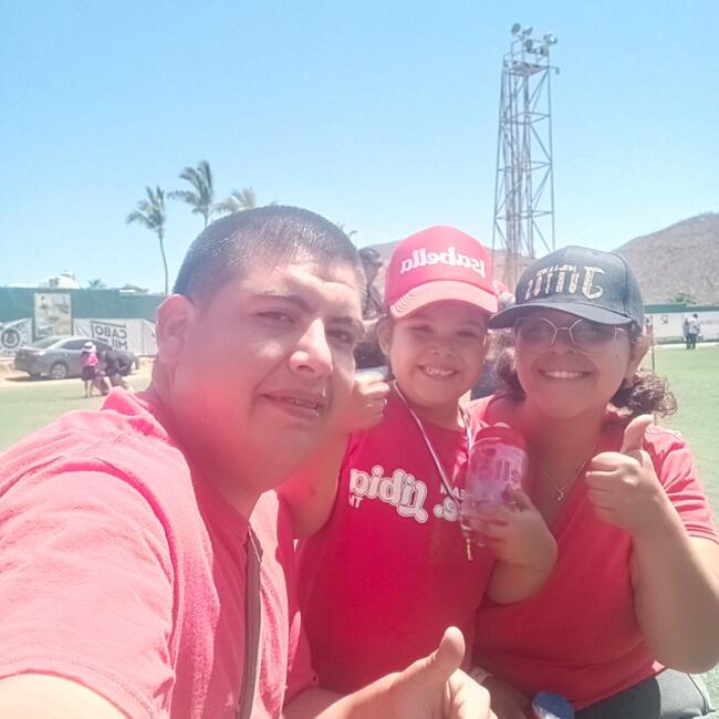Trabajo para niñera en Cabo San Lucas: Ariana