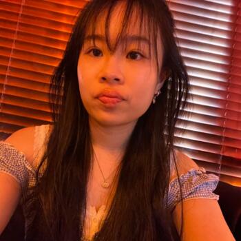 Babysitter di Singapore: Leonica
