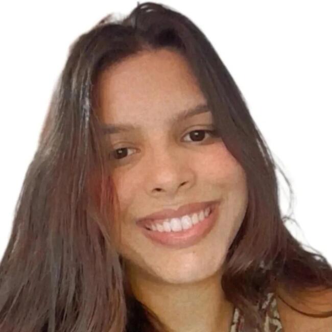 Babysitter in Cabo Frio: Ingrid