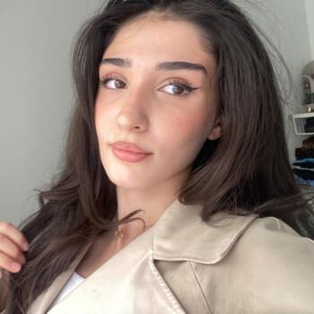 Babysitter in Straßburg: Rayana