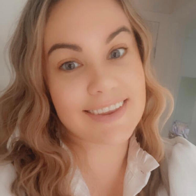 Babysitter in Burnie: Rachel