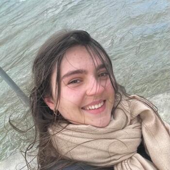 Babysitter Montmelas-Saint-Sorlin: Lison