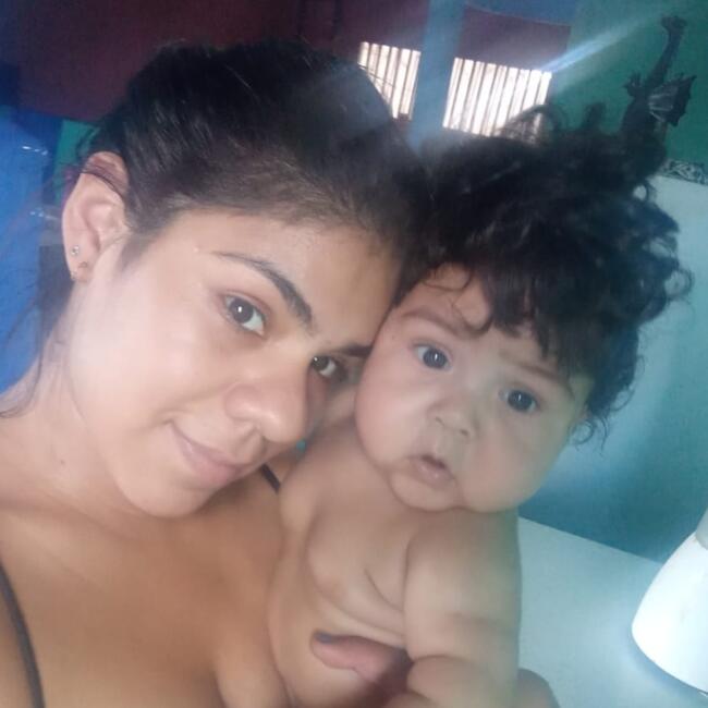 Emprego de babá em Belém: Yolanda
