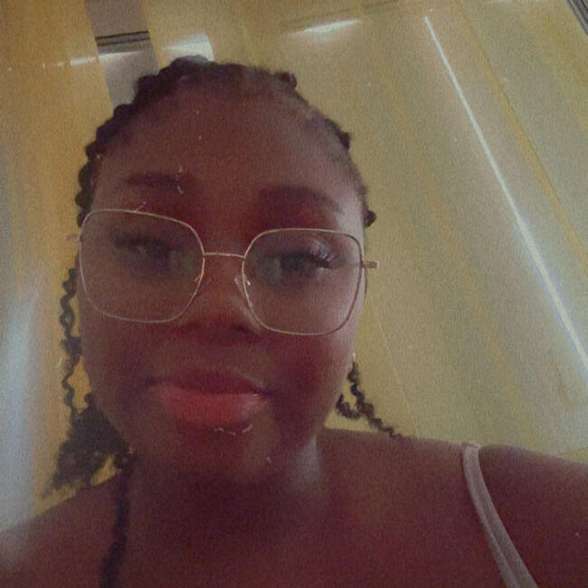 Babysitter in Athis-Mons: Taïra