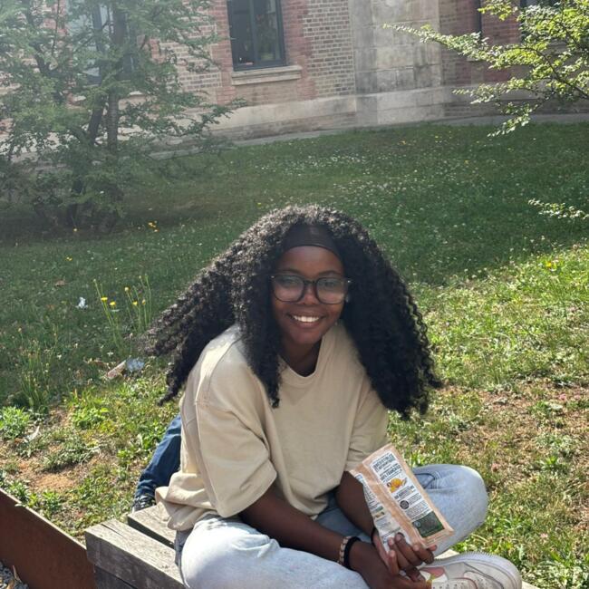 Babysitter in Amiens: Ruth