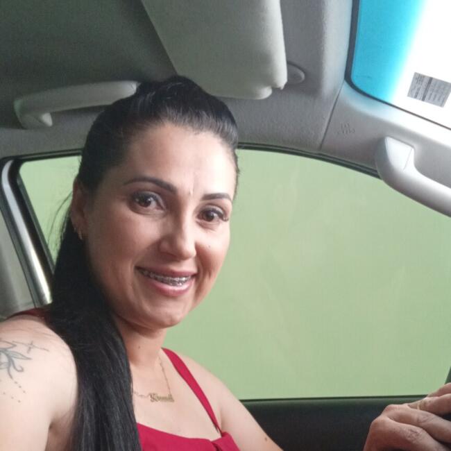 Babá em Tubarão: Fernanda