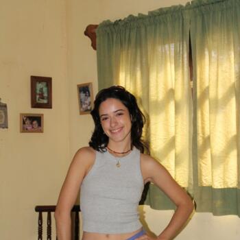 Babysitter in Mérida: Fernanda