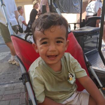 İçmeler bölgesinde bebek bakıcılığı işi: Bebek bakıcısı iş ilanı Ayşe