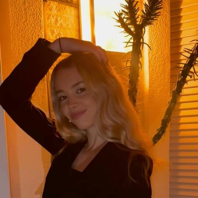 Babysitter in Premià de Dalt: Carla