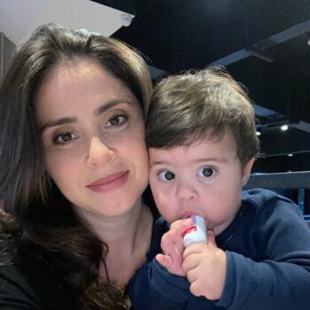 Emprego de babá em Jacareí: emprego de babá Jhennifer