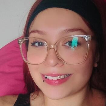 Niñera Trelew: Zoe Geraldine