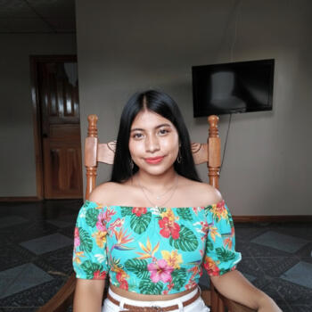 Babysitter in El Empalme: Lisandra