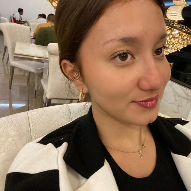 Babysitter in Santa Tecla: Valeria