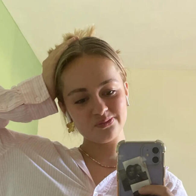 Babysitter in Poitiers: Lyson