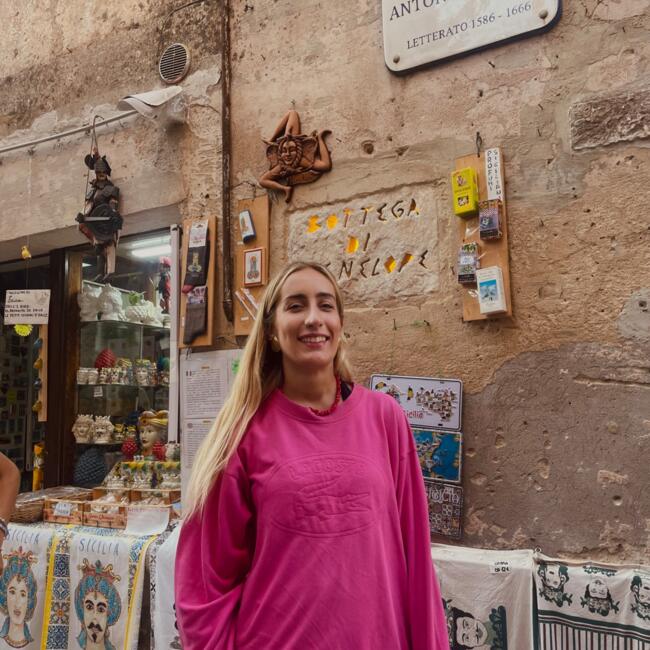 Babysitter a Massa: Francesca