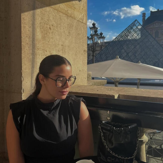 Babysitter in Beauchamp: Sofia