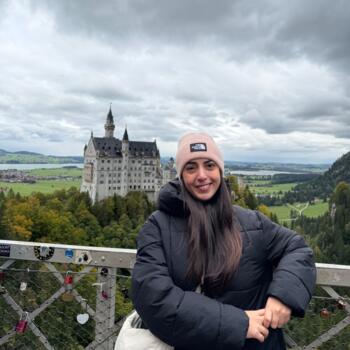 Babysitter in Airlie Beach: Barbara