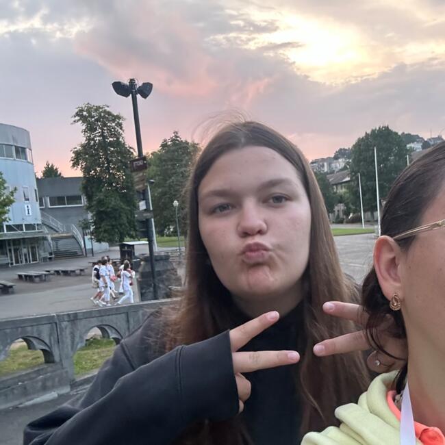 Babysitter in Argenteuil: Veronika