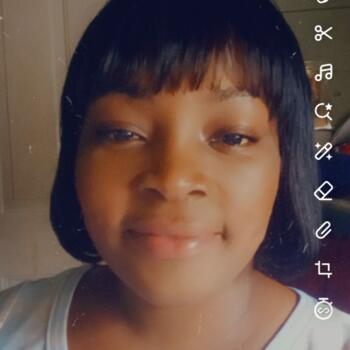 Babysitter Stony Hill: Andreanna