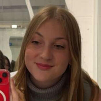 Babysitter στην περιοχή Νανσύ: Leane