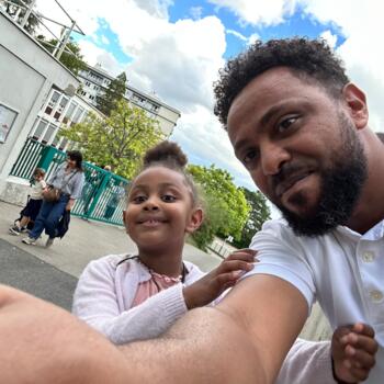 Babysitting job in Caluire-et-Cuire: babysitting job Belayneh
