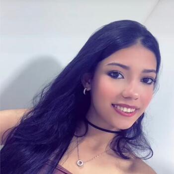 Babysitter in Recife: Ana clara