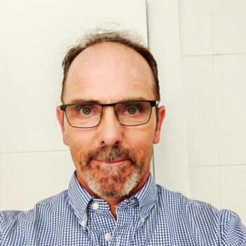 Δουλειά για babysitter στην περιοχή Αλμερία: δουλειά φύλαξης παιδιών Javier