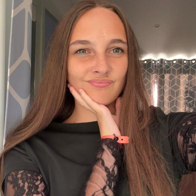 Babysitter in Mayenne: Noella