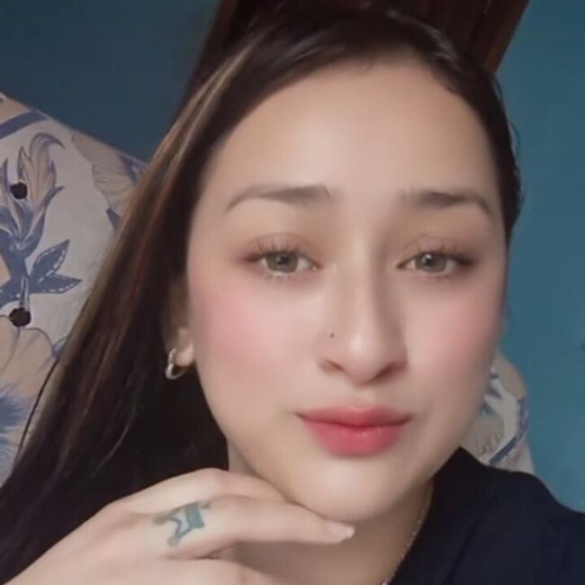 Babysitter in Tours: Liz Mariela