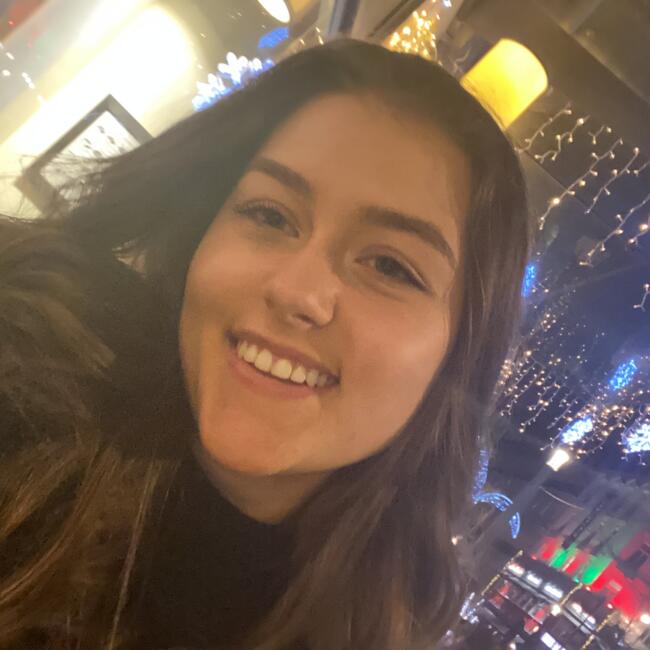 Babysitter in Ghent: Burcu