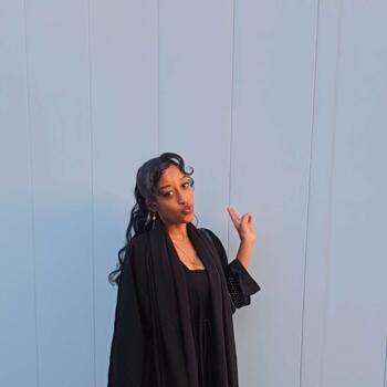 Babysitter in Ottawa: Nazzy