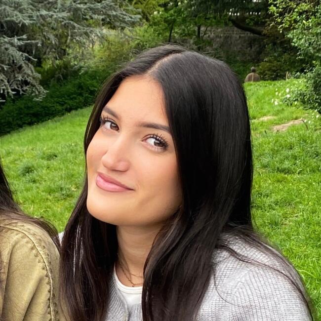 Babysitter in Sartrouville: Victoria