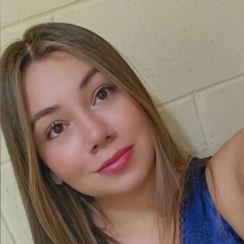 Babysitting job in Lourdes: babysitting job Monica selena