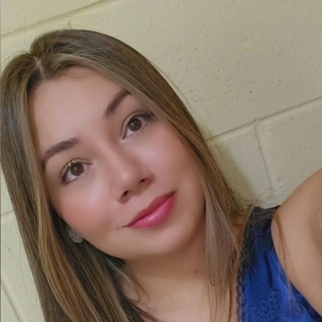 Trabajo para niñera en Lourdes: Monica selena