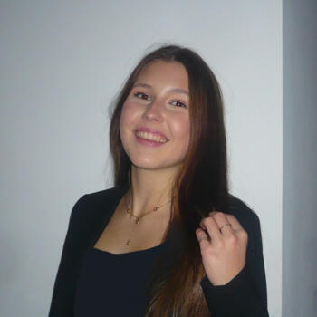 Babysitter in Nice: Ambre