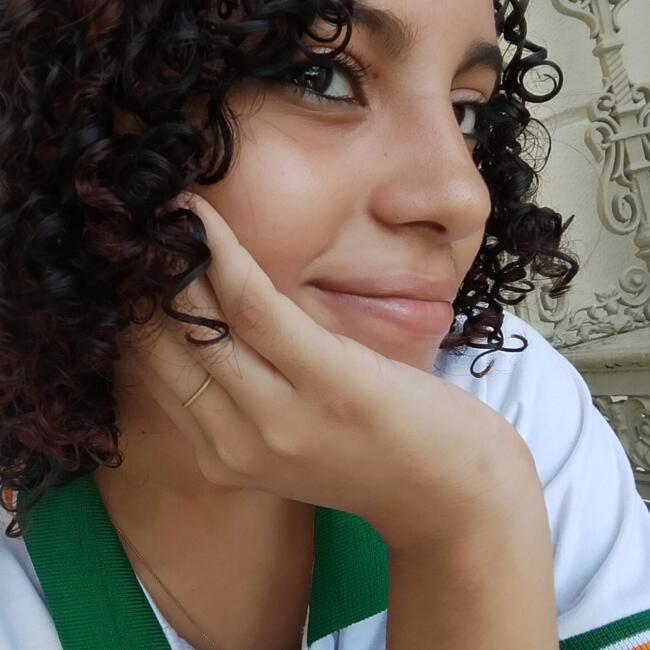 Babá em Paraipaba: Luana
