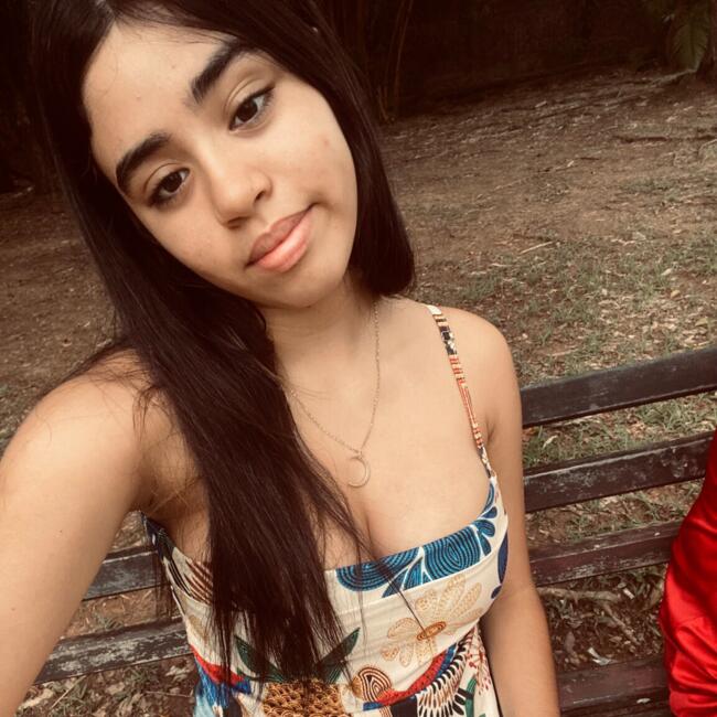 Babysitter in Rio Branco: Yana