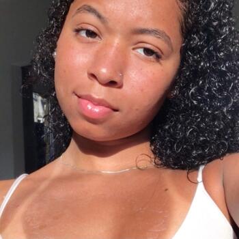 Babysitter in Nova Iguaçu: Lorrane