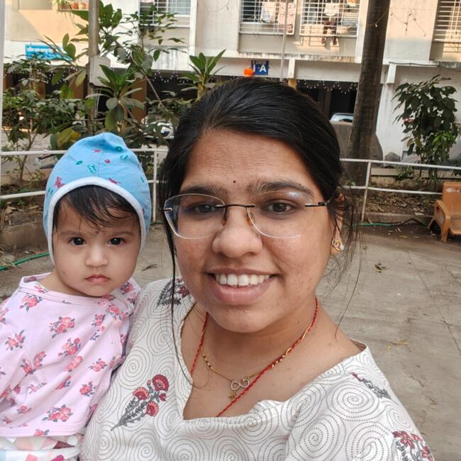 पुणे में बेबीसिटिंग की नौकरी: Ankita