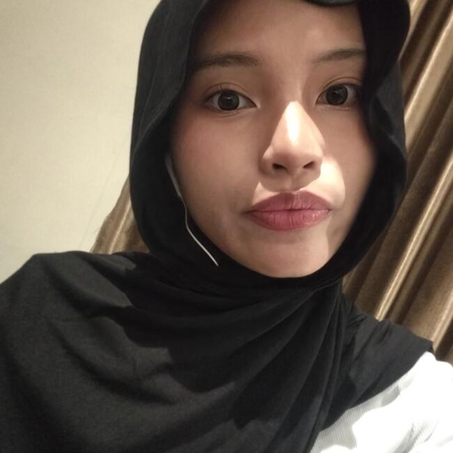 Babysitter in Pagedangan (Provinsi Banten): Silmi