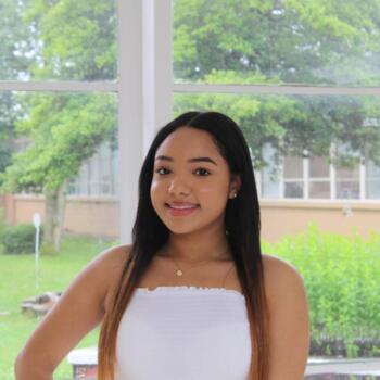 Babysitter in Parsippany: Hillary