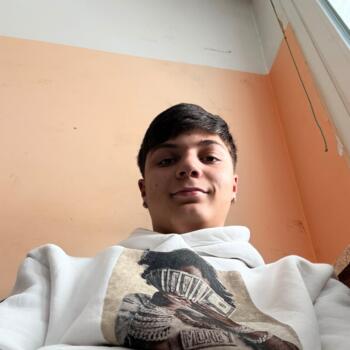 Babysitter in Avezzano: Emanuele
