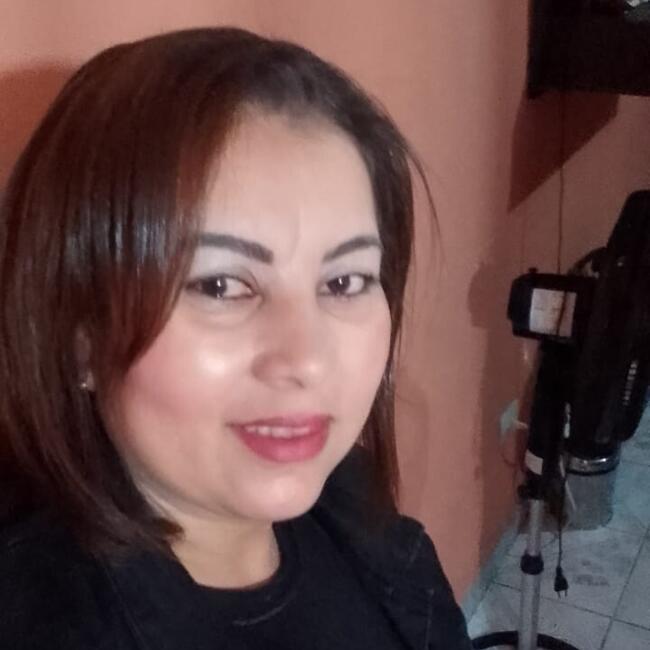 Babysitter in São Paulo: Analucia