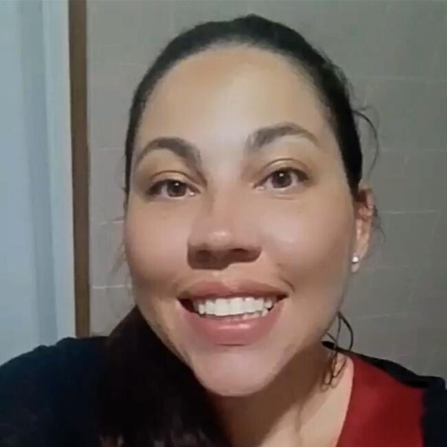 Babysitter in Campinas: Aline