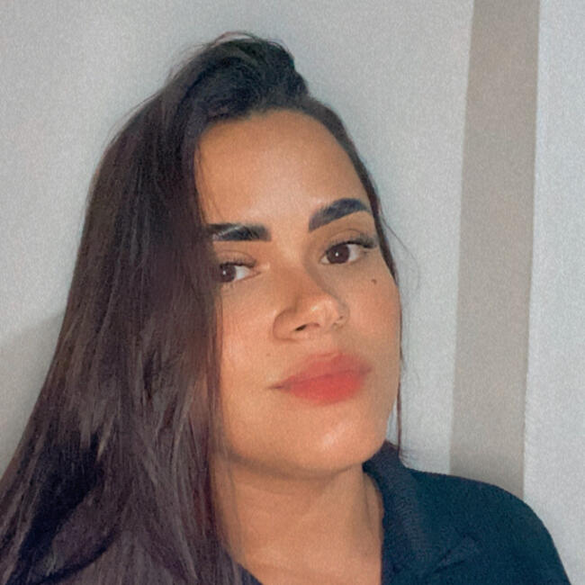 Babysitter in São João de Meriti: Juliana